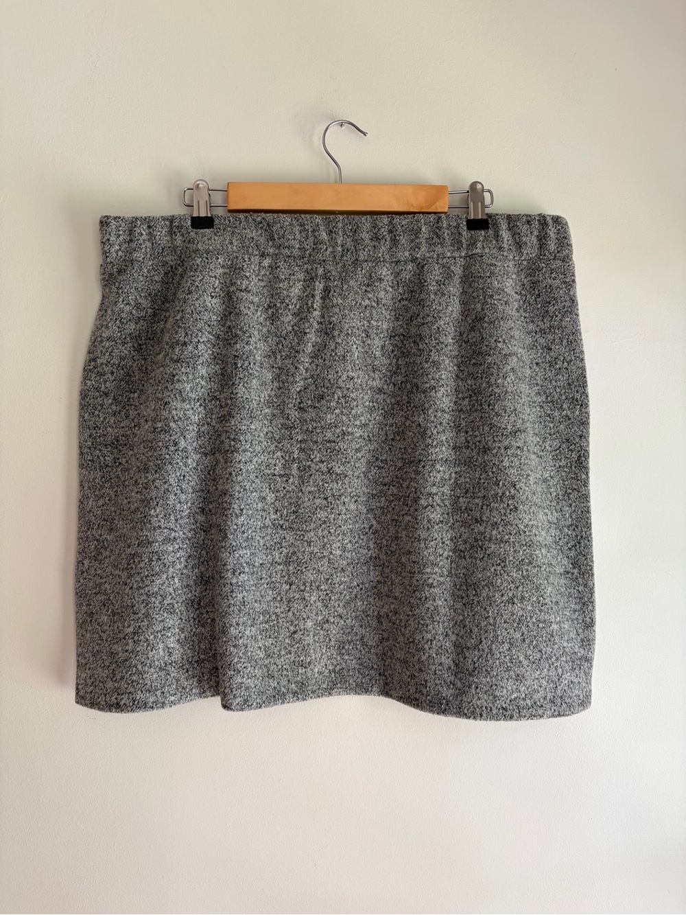 NWT Loft Heather Gray Pencil Mini Skirt Size XL - Picture 2 of 4